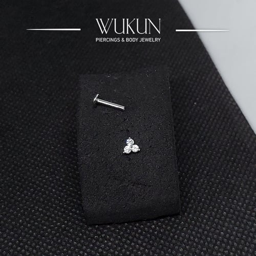 بيرسينج فضة 925s برغي بثلاث فصوص