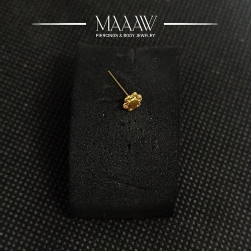 زمام بيرسينج ذهب عيار 18K وردة سادة 10