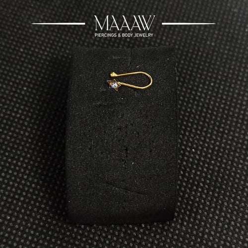 زمام ذهب عيار 18k بدون خرم شكل نجمة بفص أبيض