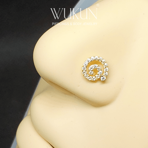 زمام بيرسينج ذهب عيار 18k شكل حلزوني بفصوص