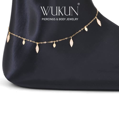 خلخال ذهب عيار 18k بأشكال ورق شجر معلقة بكرستالات...