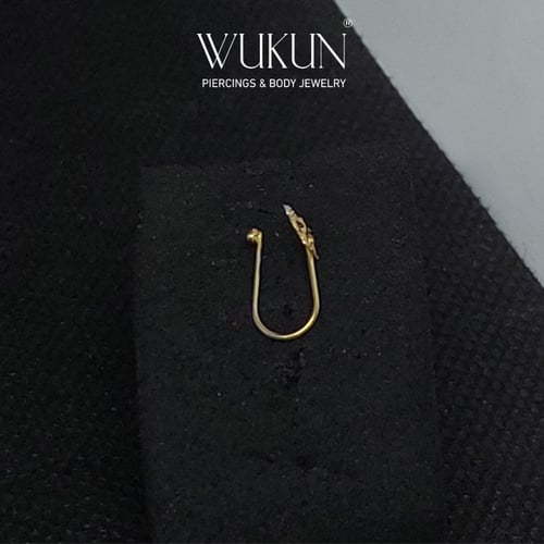 زمام ذهب عيار 18k بدون خرم شكل وردة كبيرة