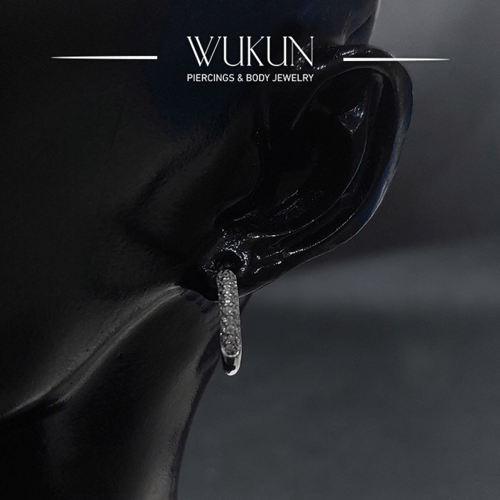 أقراط فضة عيار 925S حلقة بيضاوية بفصوص