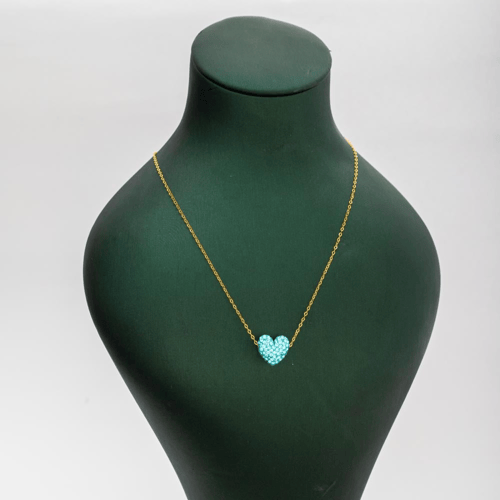 عقد السعاده بتصميم قلب