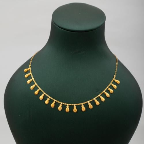 عقد ذهب عيار 21