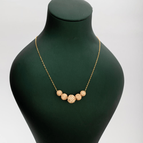 عقد السعادة تصميم كرات