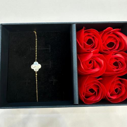 اسواره السعاده فان كليف