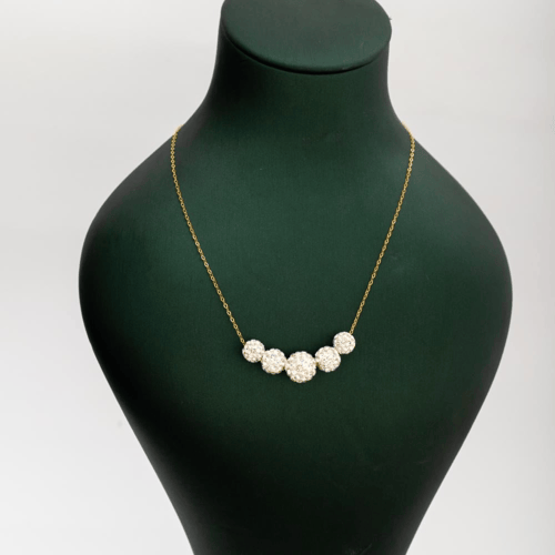 عقد السعادة تصميم كرات