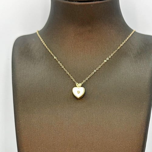 عقد ذهب عيار 18