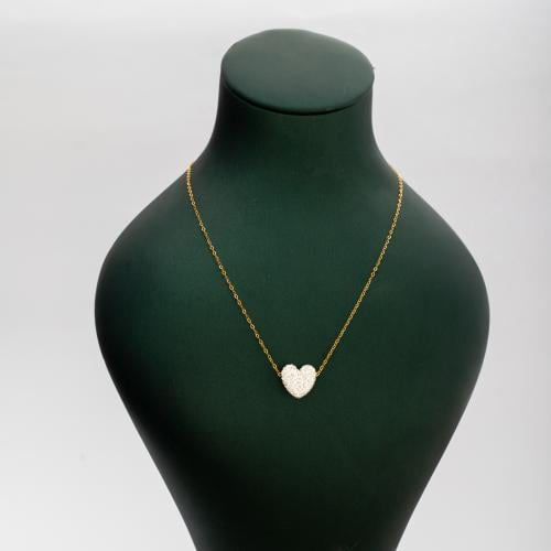 عقد السعاده بتصميم قلب