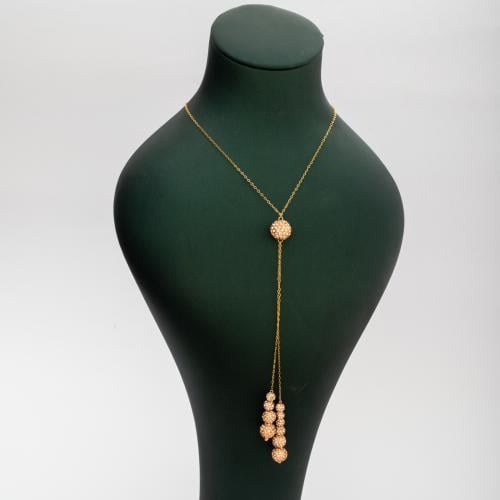 عقد السعادة طويل