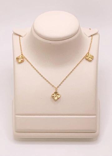 عقد ذهب عيار 18