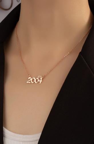 عقد حرف ذهب