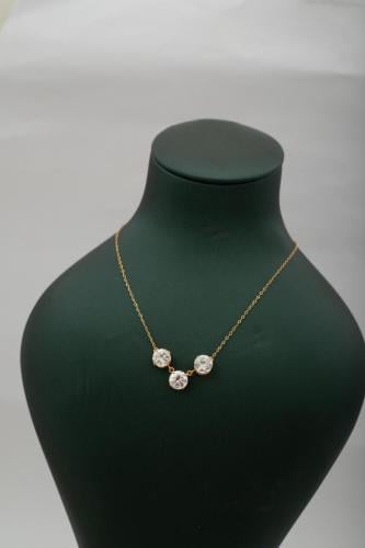 عقد ذهب عيار 21