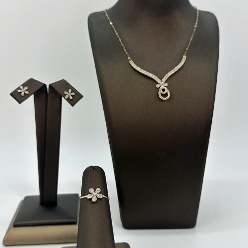 نص طقم ذهب 18