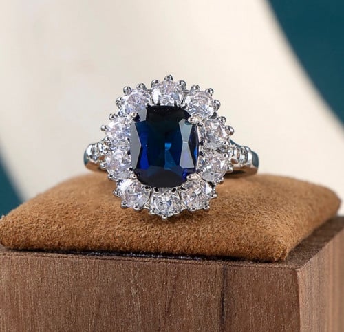 خاتم حجر ازرق مطلي بالفضه عيار 925