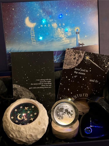 Moonshine box