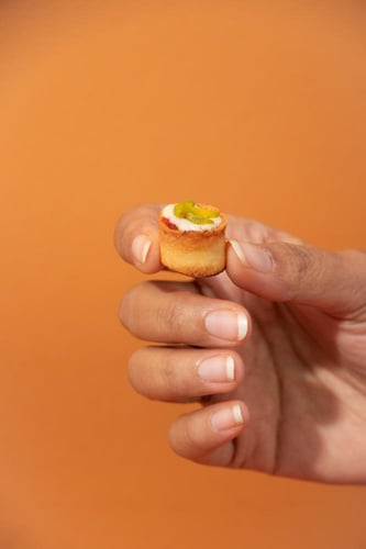 بوكس كبير ميني تارت حلوى بحرينيه