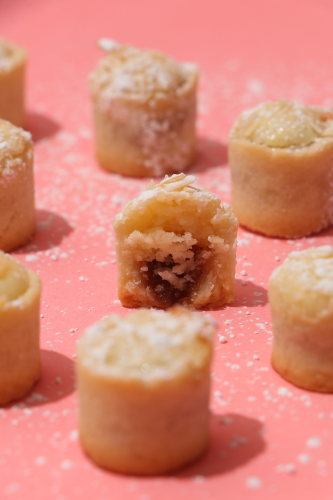 بوكس صغير ميني تارت تفاح