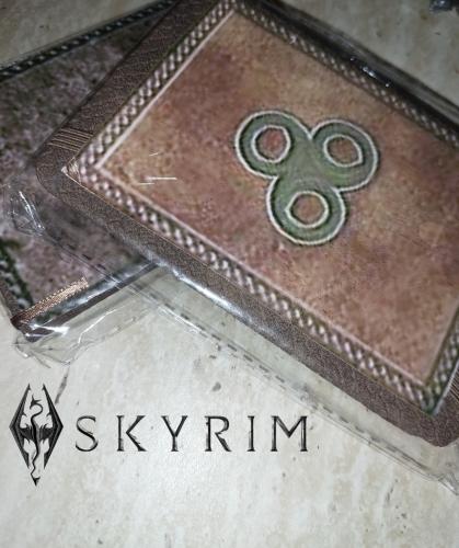 دفتر نوت Skyrim