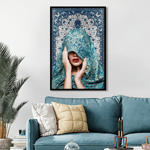 لوحة جدارية فتاة بغطاء رأس