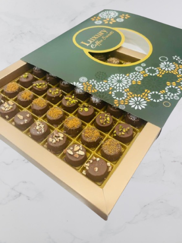 بوكس شكولاته حميده مشكل مكسرات