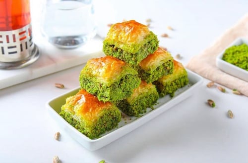 بقلاوة حلا اسطنبول نصف كيلو