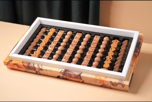 البوكس الفاخر ايورا الحجم الكبير