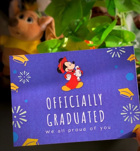 كرت تخرج ميكي ازرق