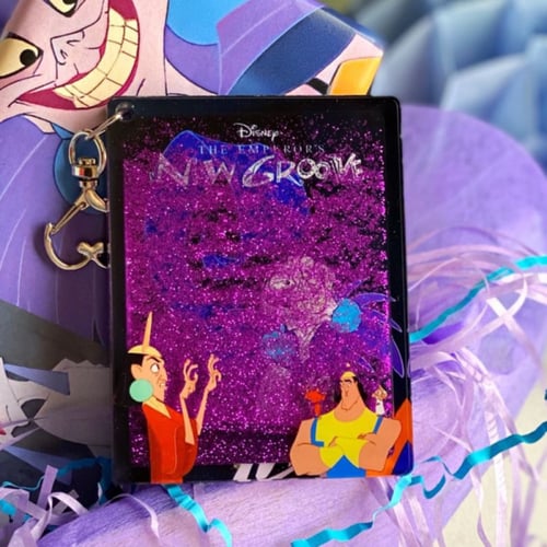 تعليقة حياة الامبراطور