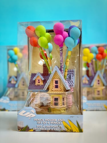 حامل اقلام up