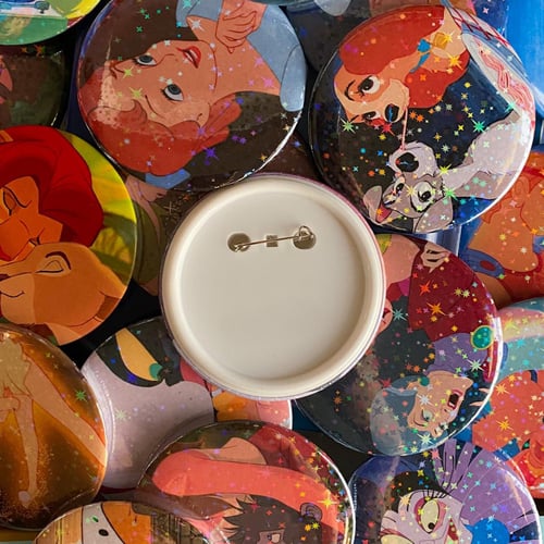 دبوس كابتن هوك