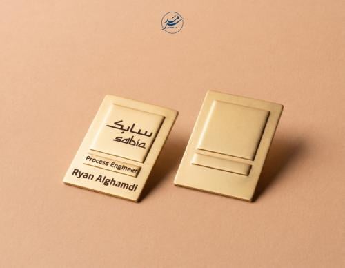 نيم تاق الشكل المستطيل العامودي - اللون الذهبي الم...