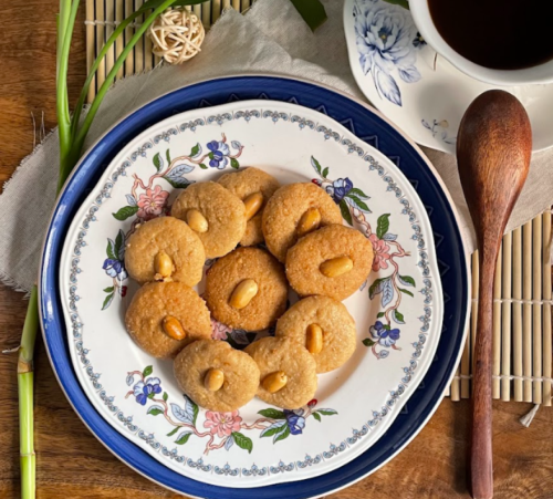 غريبة كيتو بالفول السوداني