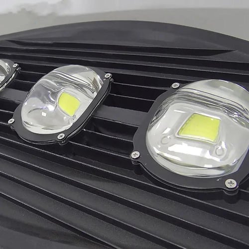 كشاف شارع كوبرا المنيوم ضمان 5 سنوات جودة عالية خي...