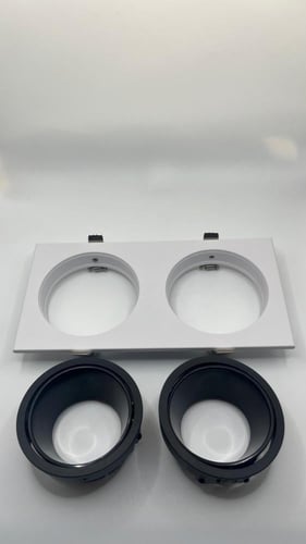 فريم سبوت لايت مربع مزوج المنيوم 1605بعدة الوان ضم...