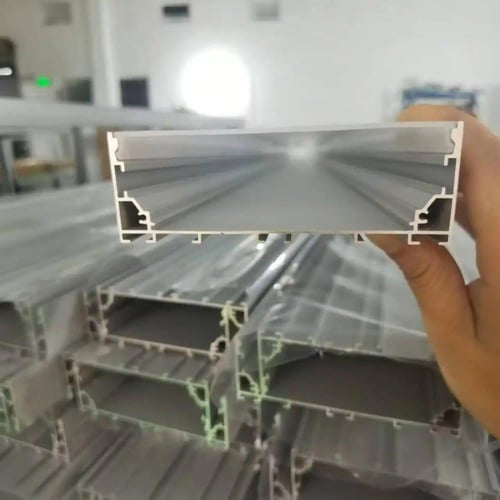 بروفايل المنيوم 10×5 سم بدون شفة اسود 3 امتار مجرى...