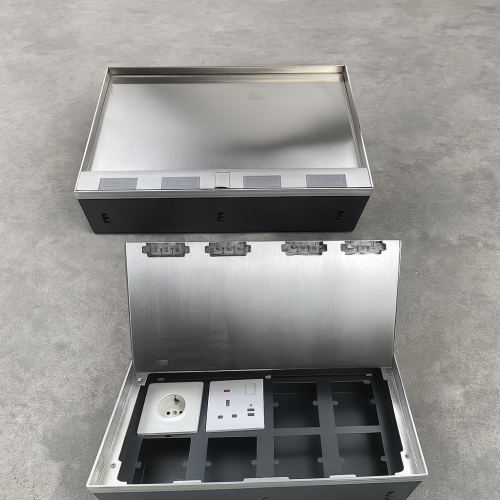 علبة افياش وتربروف 8 فيش مقاس 7*7 بلاط IP68 ارضية...