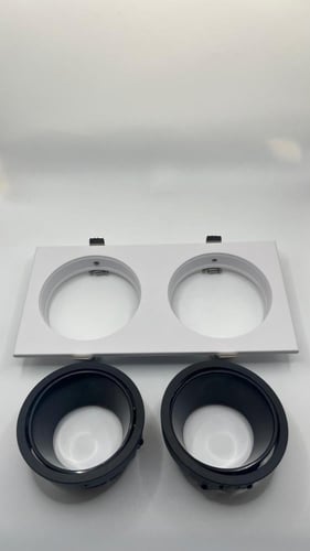 فريم سبوت لايت مربع مزوج بلاستيك بعدة الوان ضمان 3...