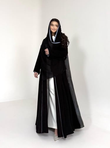 عباية كريب اسود مع لنن