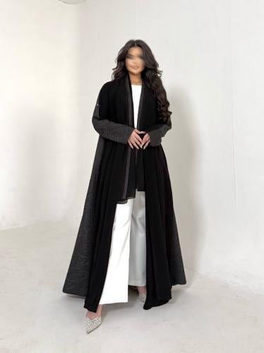 عباية كريب اسود مع تفته ايطالي