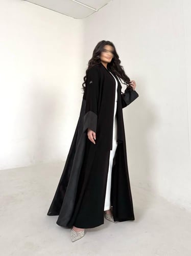 عباية كريب اسود مع لنن زري