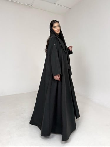 عباية جوخ رمادي غامق