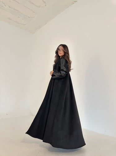 عباية شامواه أسود مع جلد قصة نص كلوش