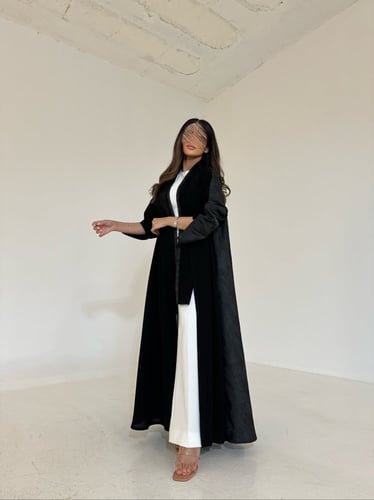 عباية تفتة هندي مع كريب اسود قصة كلوش