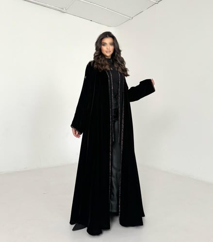 عباية مخمل أسود تحديد كشميري قصة كلوش