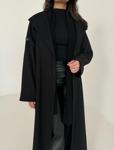 عباية جوخ أسود قصة نص كلوش