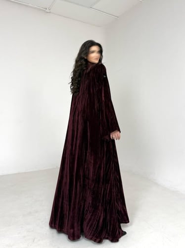 عباية مخمل مكسر عنابي