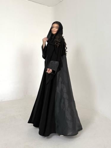 عباية كريب اسود مع لنن زري