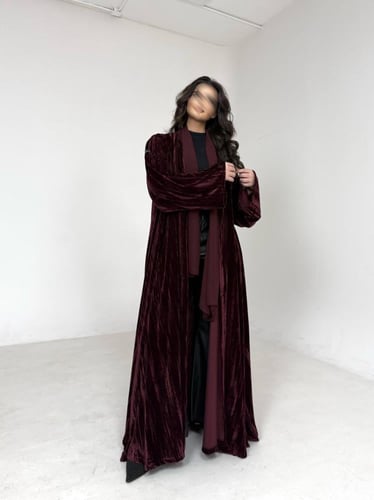 عباية مخمل مكسر عنابي